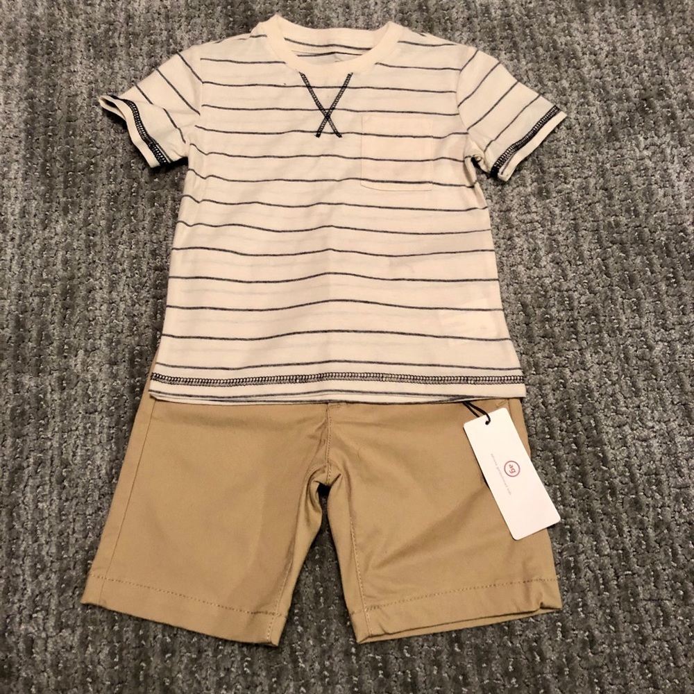 NWT/EUC 2 Baby Boy Outfits: shorts and shirt.